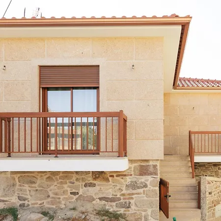 Semesterbostad Casa Pampa Ribeira de Pena